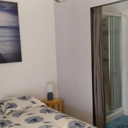 Frühstückspension La Touline 3*